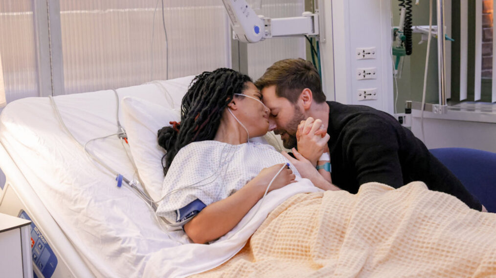 Freema Agyeman as Dr. Helen Sharpe, Ryan Eggold as Dr. Max Goodwin in New Amsterdam