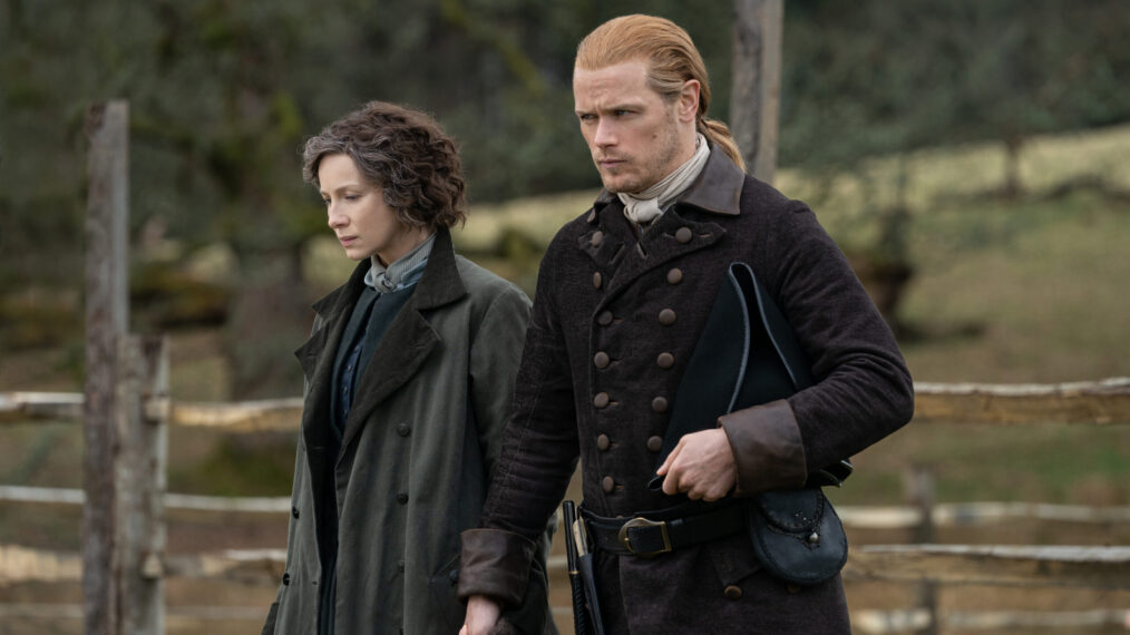 #The Frasers Try Keeping Up Appearances in ‘Sticks and Stones’ (RECAP)