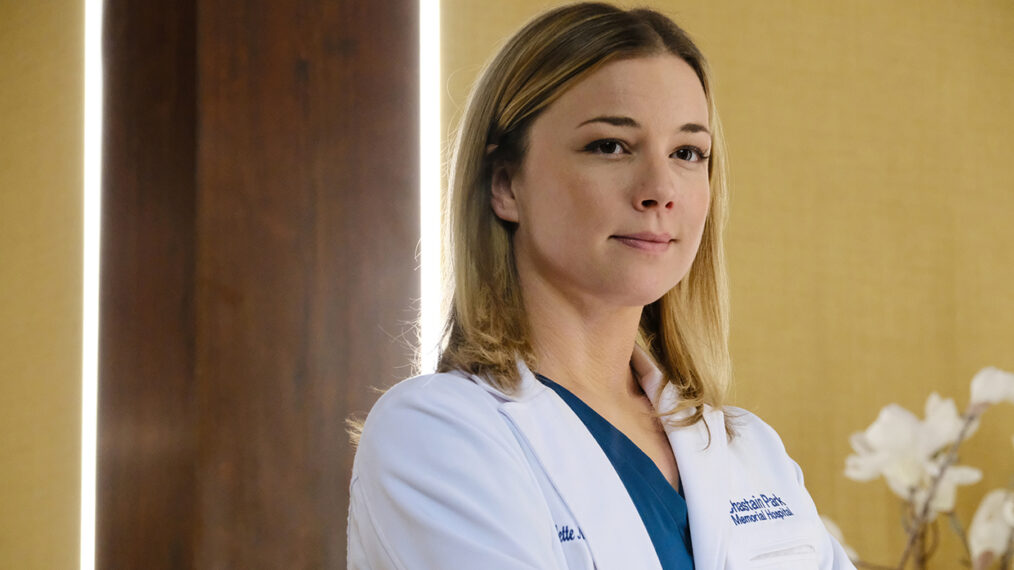 Emily VanCamp as Nic in The Resident