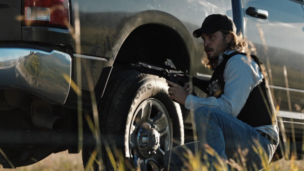 Luke Grimes as Kayce in Yellowstone - Half the Money - Season 4, Episode 1