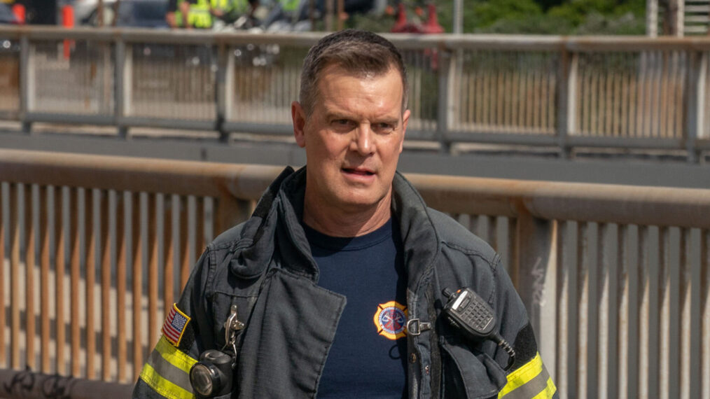 Peter Krause as Bobby in 9-1-1