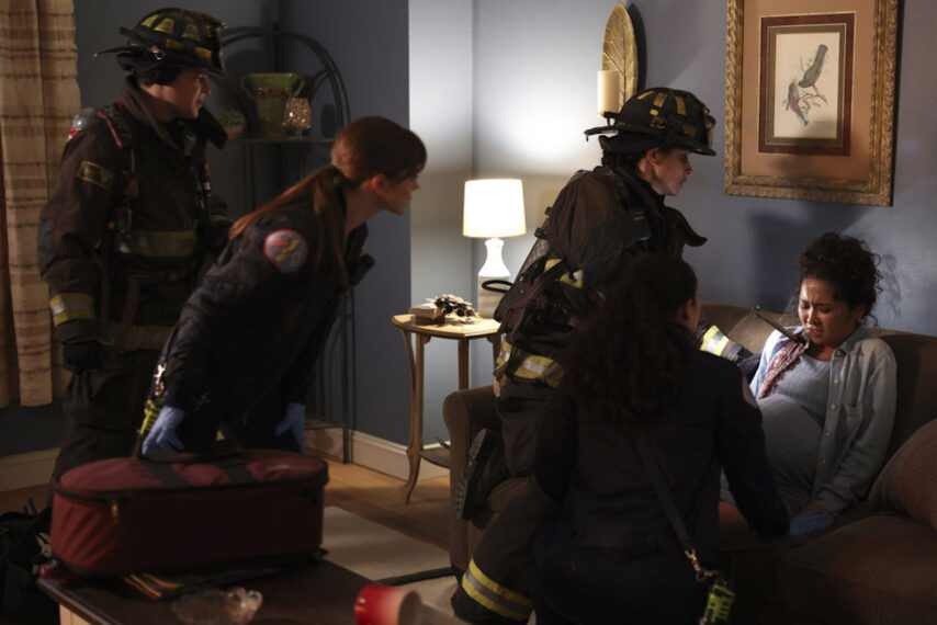 Caitlin Carver as Emma Jacobs, Miranda Rae Mayo as Stella Kidd, Hanako Greensmith as Violet in Chicago Fire