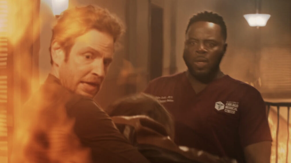 Nick Gehlfuss as Will, Guy Lockard as Dylan in Chicago Med