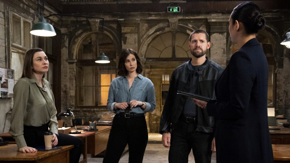 Christiane Paul, Heida Reed, Luke Kleintank, Vinessa Vidotto in FBI Internatioal