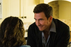 Dylan McDermott as Supervisory Special Agent Remy Scott in FBI Most Wanted - 'A Man Without a Country'