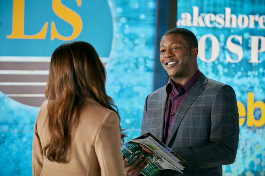 Sophia Bush as Dr. Sam Griffith and Edwin Hodge as Malcolm A. Kingsley in Good Sam