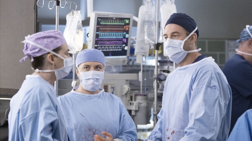 #‘Grey’s Anatomy’ Season 18 Finale Is a Mass Doctor Exodus (RECAP)