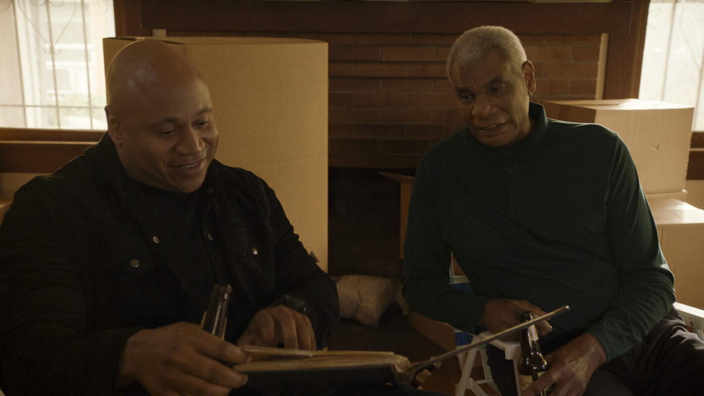LL Cool J as Sam, Richard Gant as Raymond in NCIS Los Angeles