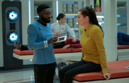 Babs Olusanmokun as M’Benga and Rebecca Romijn as Una in Star Trek Strange New Worlds