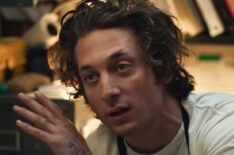 'The Bear': 'Shameless' Star Jeremy Allen White Returns to Chicago in First Look (VIDEO)