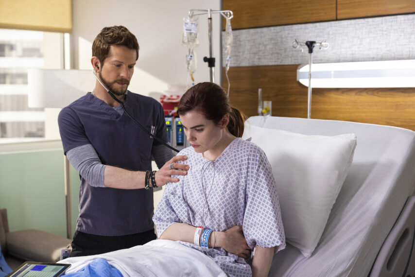 Matt Czuchry as Conrad, Kaley Ronayne as Cade in The Resident