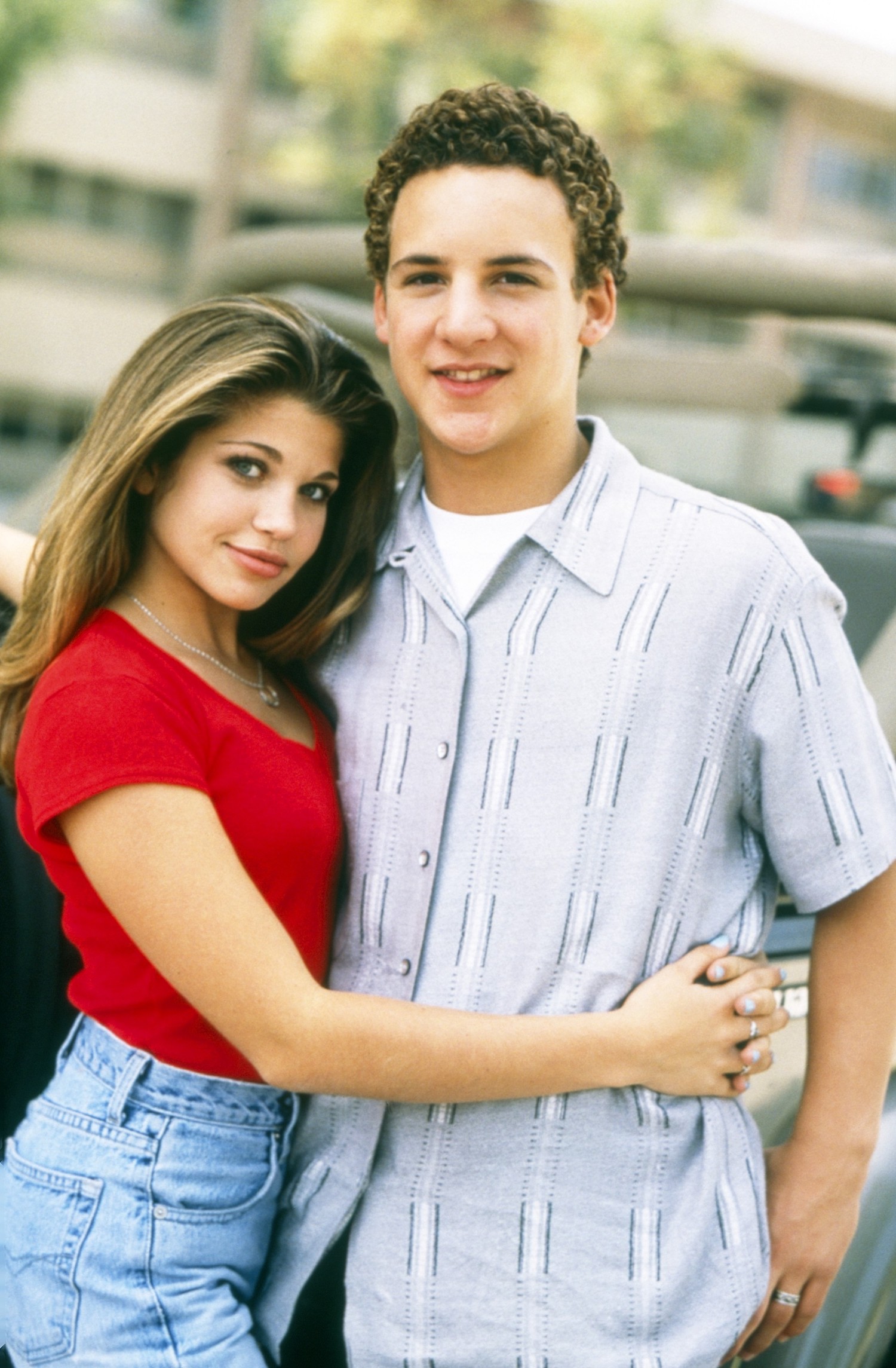 Danielle Fishel and Ben Savage in Boy Meets World