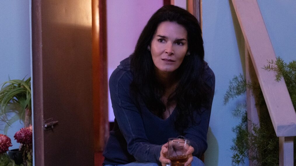Angie Harmon as Hazel King in Buried in Barstow