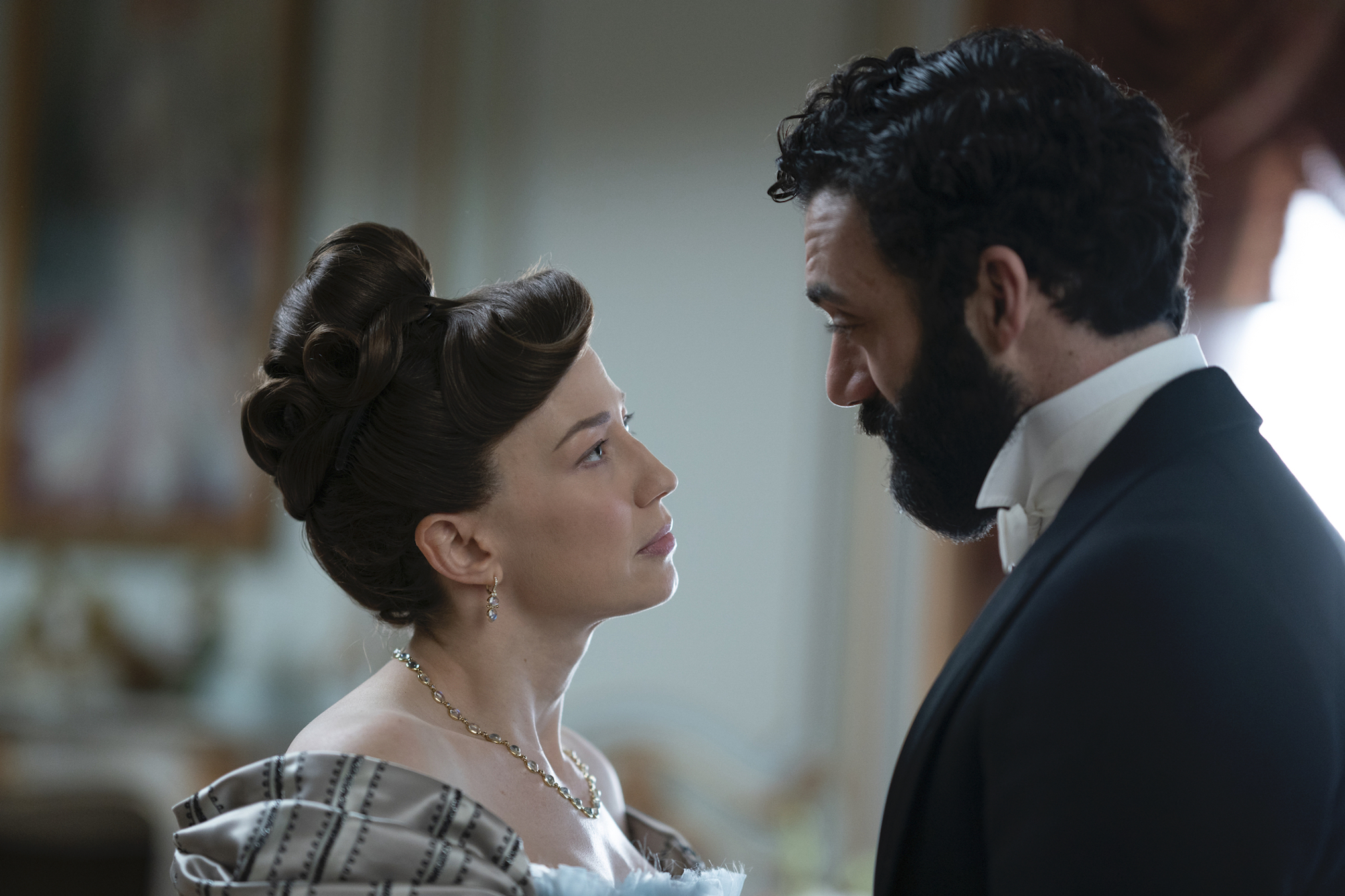 Carrie Coon and Morgan Spector in 'The Gilded Age' Season 1