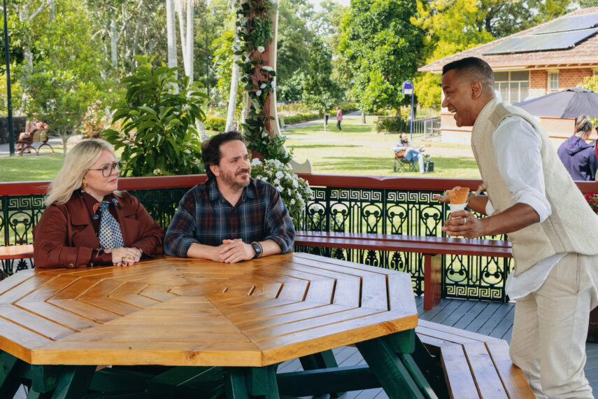 Melissa McCarthy as Amily Luck, Ben Falcone as Clark Thompson, Yanic Truesdale as Chamuel in God's Favorite Idiot