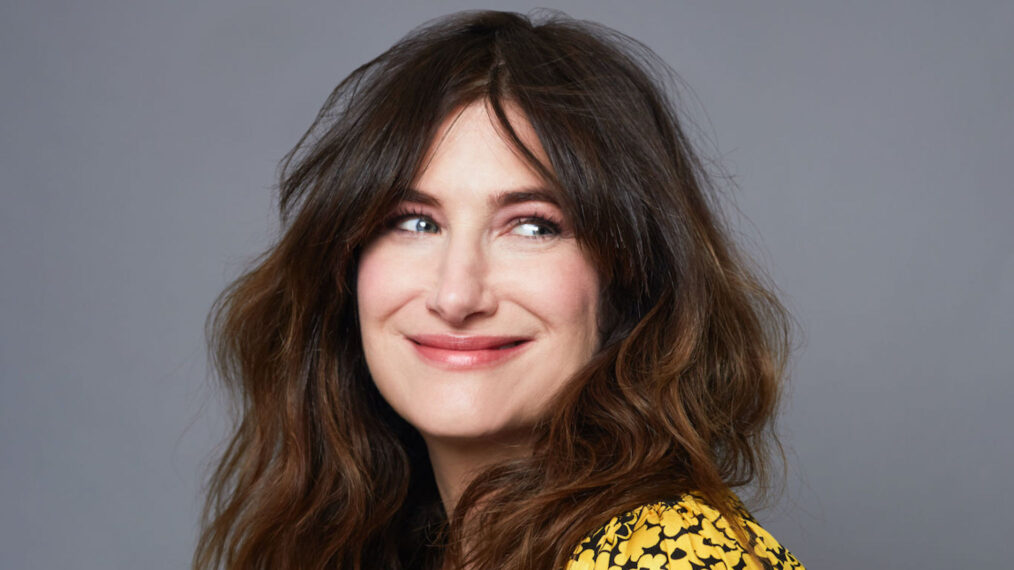 Kathryn Hahn to Star in 'Tiny Beautiful Things' Drama at Hulu