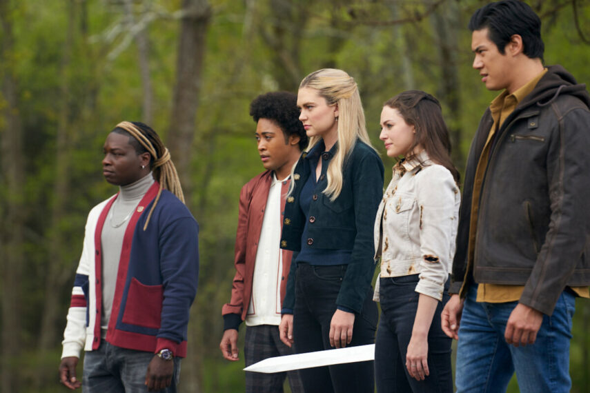 Chris Lee as Kaleb, Quincy Fouse as Milton ”MG” Greasley, Jenny Boyd as Lizzie Saltzman, Danielle Rose Russell as Hope Mikaelson, and Ben Levin as Jed in Legacies