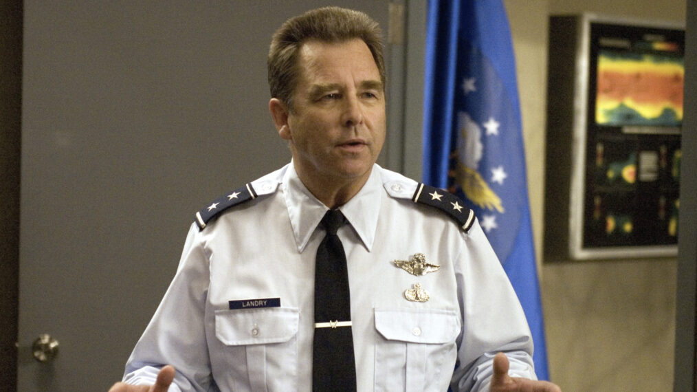 Stargate SG-1 - Beau Bridges as Hank Landry