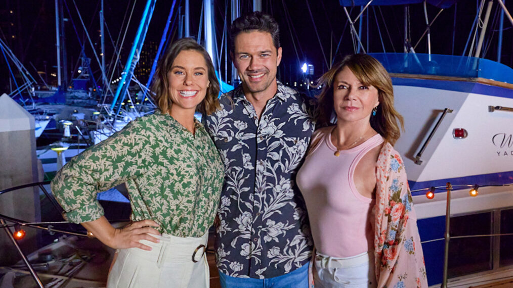 'Two Tickets to Paradise' Sneak Peek: Heartbroken Strangers Find Hope