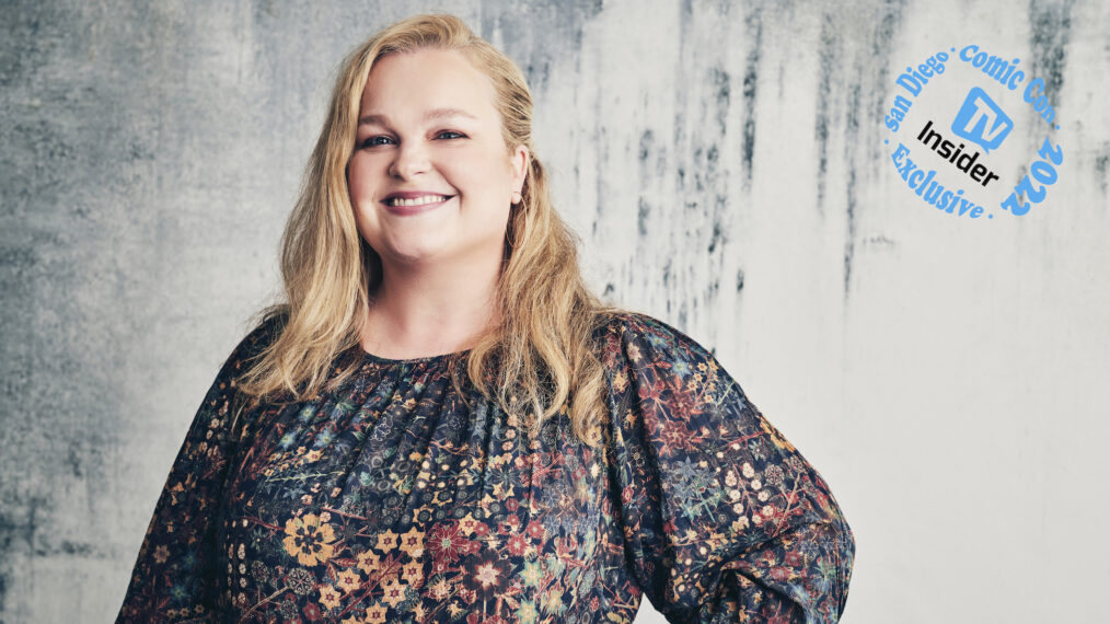 Elizabeth Bowen at TV Insider's SDCC portrait studio