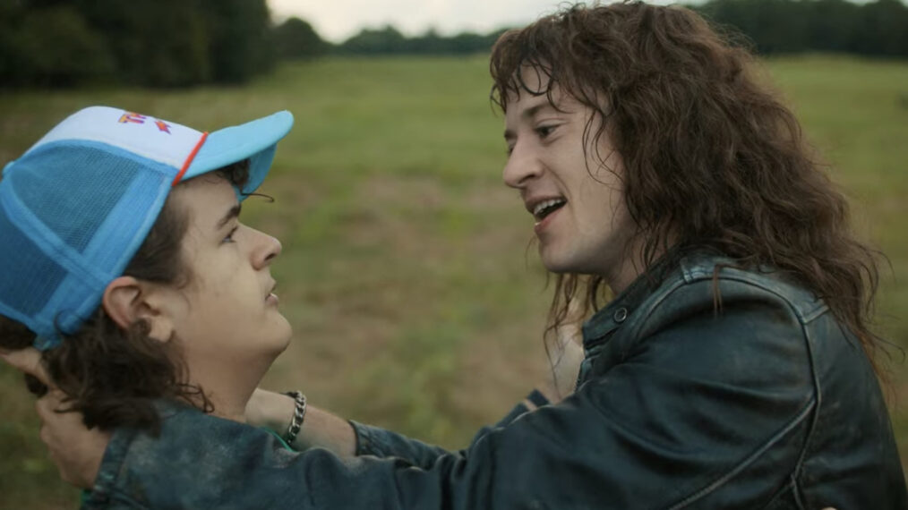 Stranger Things: Eddie Munson Actor on His Big Scene and Dustin Friendship  