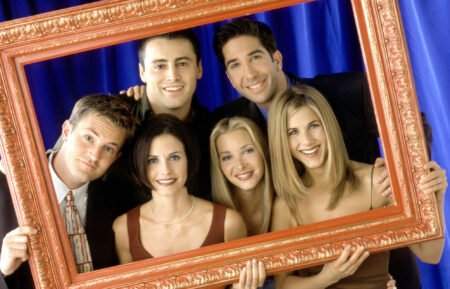 Matthew Perry, Courteney Cox, Matt LeBlanc, Lisa Kudrow, David Schwimmer, Jennifer Aniston of Friends