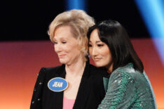 Steve Harvey, Jean Smart, Poppy Liu on Celebrity Family Feud