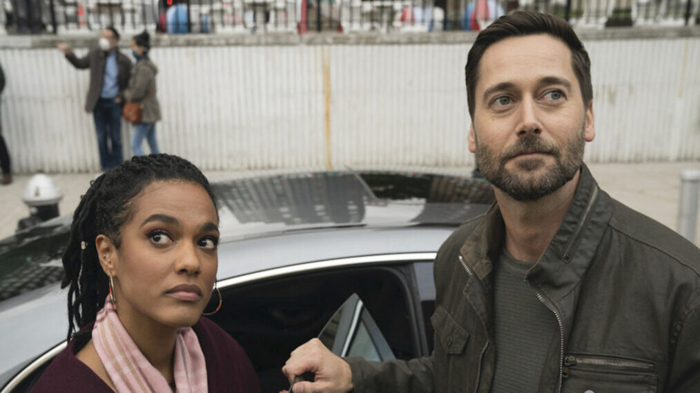 Freema Agyeman as Dr. Helen Sharpe, Ryan Eggold as Dr. Max Goodwin in New Amsterdam in the New Amsterdam Season 4 finale