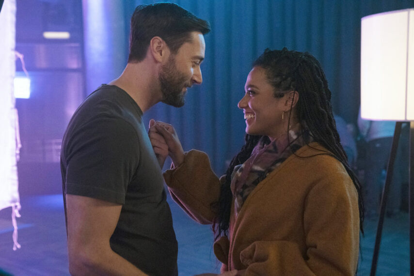 Ryan Eggold as Dr. Max Goodwin, Freema Agyeman as Dr. Helen Sharpe in New Amsterdam