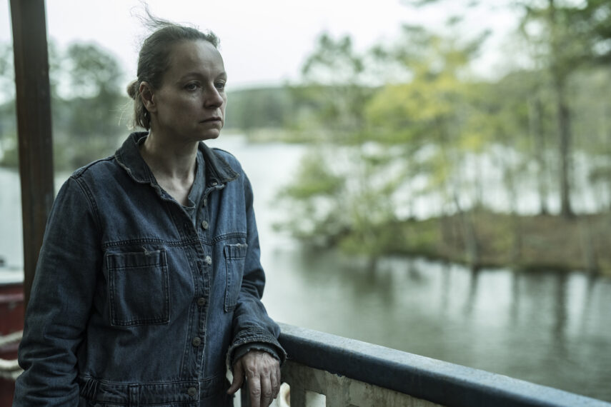 Samantha Morton as Dee in Tales of the Walking Dead