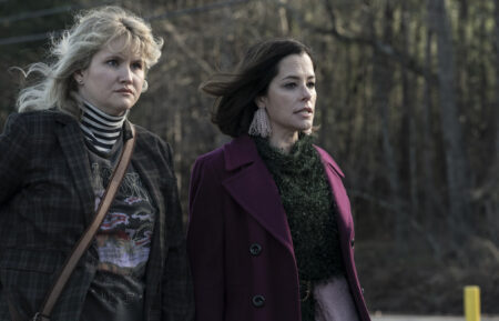 Jillian Bell as Gina, Parker Posey as Blair in Tales of the Walking Dead