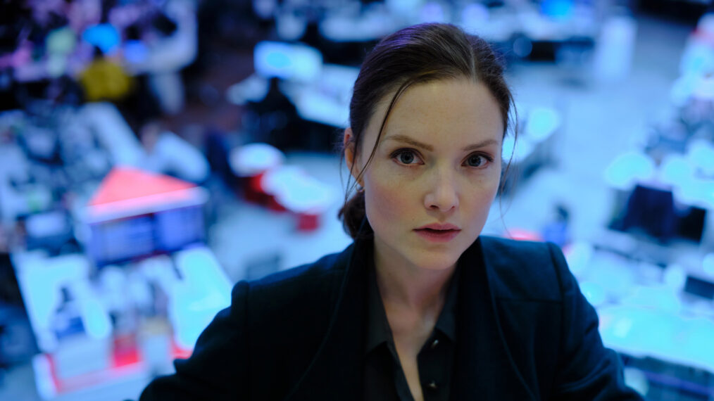 Holliday Grainger as DCI Rachel Carey in The Capture