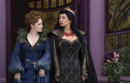 Amy Adams as Giselle and Maya Rudolph as Malvina Monroe in Disney's live-action DISENCHANTED, exclusively on Disney+