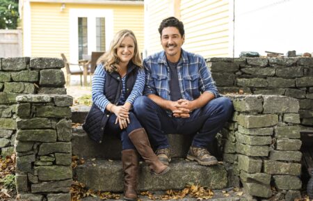 Kristina and Jonathan Knight - Farmhouse Fixer - Season 2