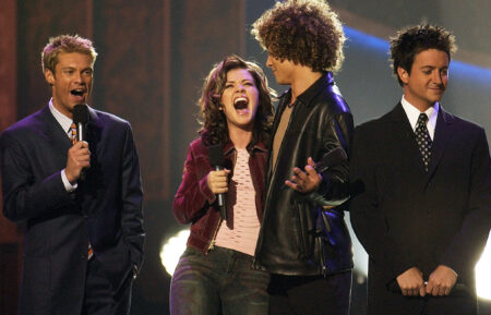 Kelly Clarkson winning American Idol