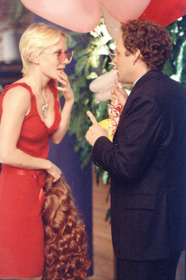 Anne Heche, Peter MacNicol in Ally McBeal