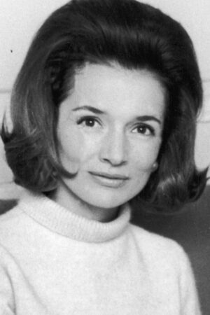 Lee Radziwill Headshot