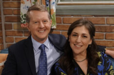 Call Me Kat, Ken Jennings, Mayim Bialik