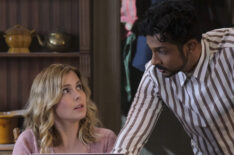 Ghosts - Season 2 - Rose McIver and Utkarsh Ambudkar