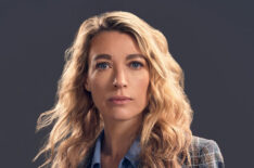 Natalie Zea as Eve Harris in La Brea