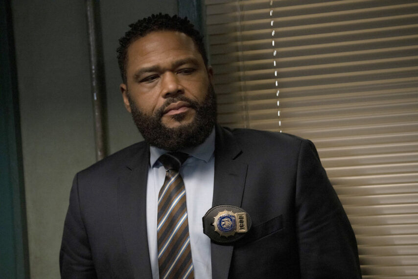 Anthony Anderson as Det. Kevin Bernard in Law & Order