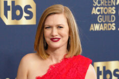 Mireille Enos attends SAG Awards