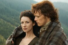 Caitriona Balfe and Sam Heughan in 'Outlander'