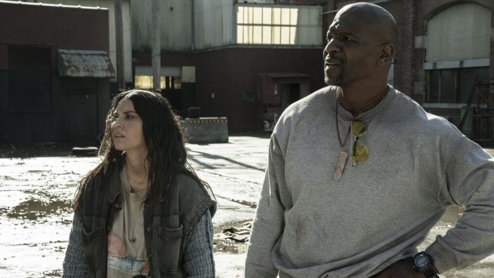 tales of the walking dead olivia munn and terry crews