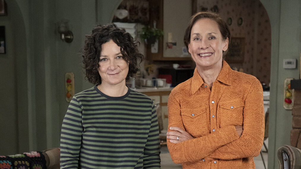 Sara Gilbert and Laurie Metcalf in The Conners - Season 5