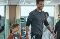 Guest star Remington Blaire Evans with Matt Czuchry in the 'Space Between' episode of The Resident