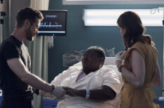 Matt Czuchry, Candy McLellan, and Kaley Ronayne in The Resident