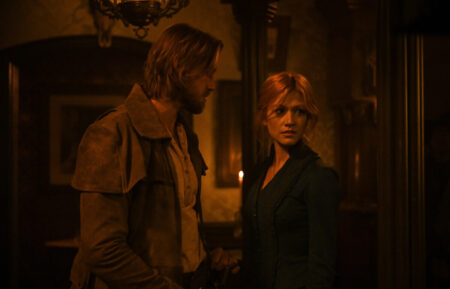 Matt Barr as Hoyt Rawlins and Katherine McNamara as Abby Walker in Walker Independence on The CW