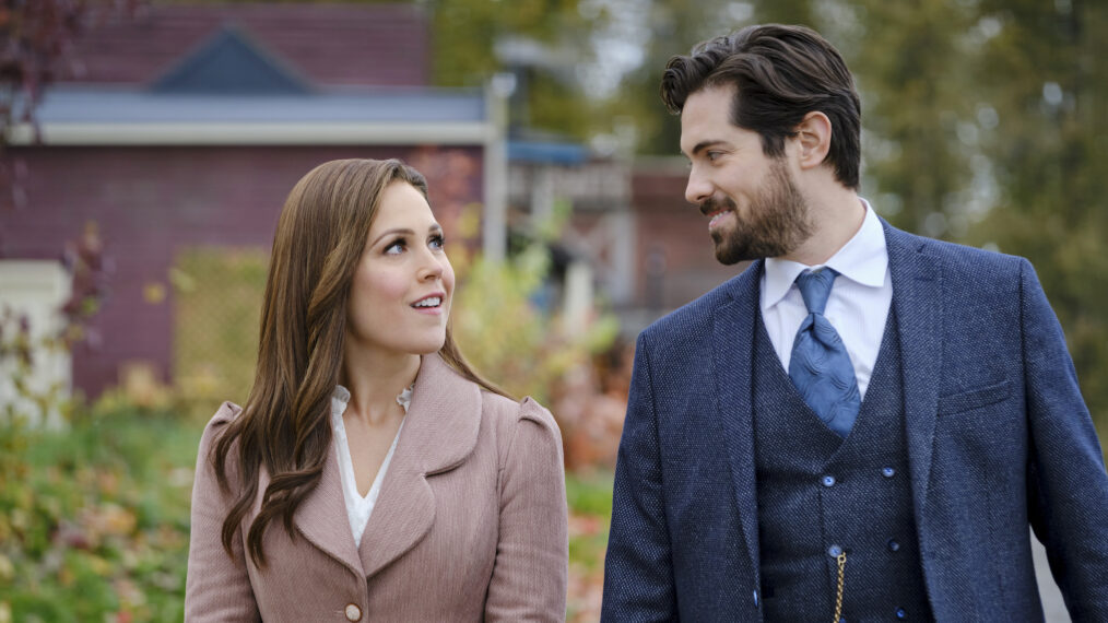 Erin Krakow and Chris McNally in When Calls the Heart