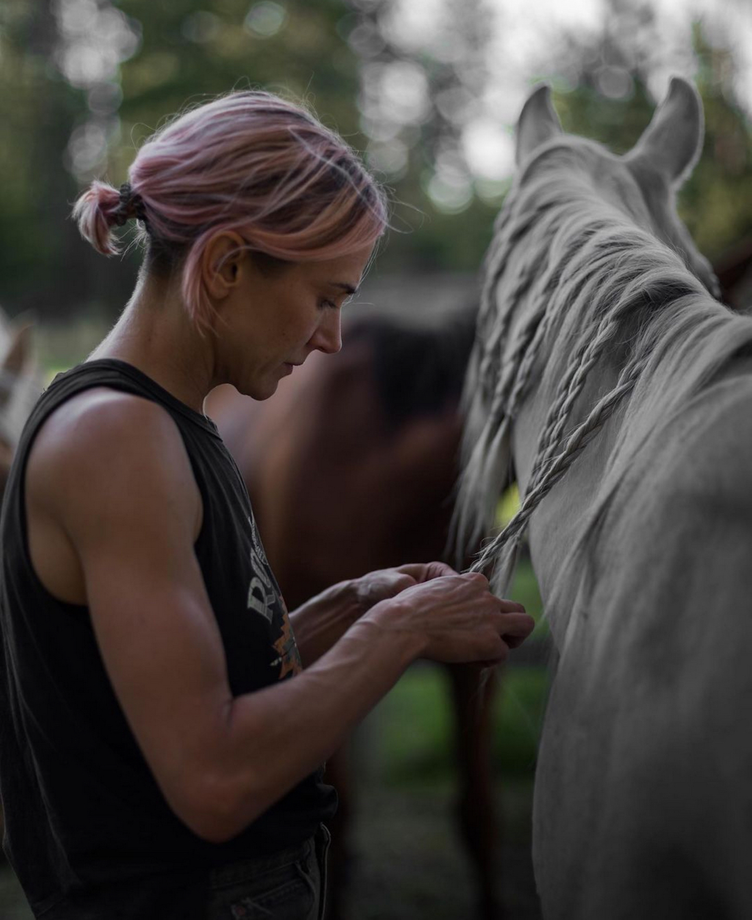 Jen Landon on the Yellowstone set